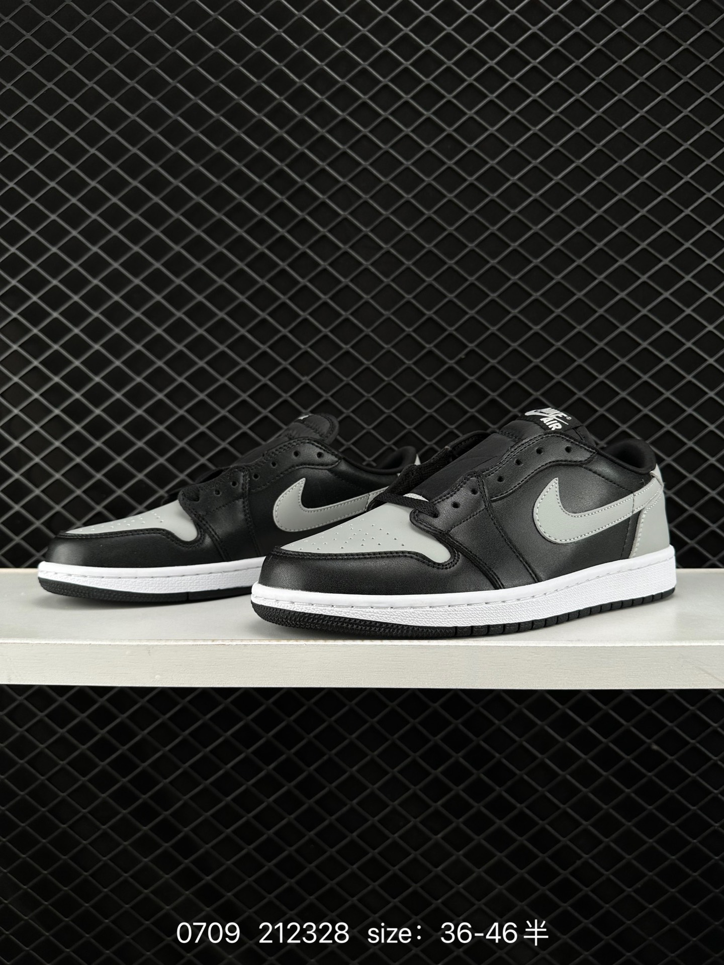 Air Jordan 1 Low AJ1